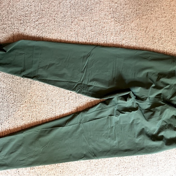 New! Janji Mens Transit Tech Pants Size Medium Evergreen - Picture 5 of 5